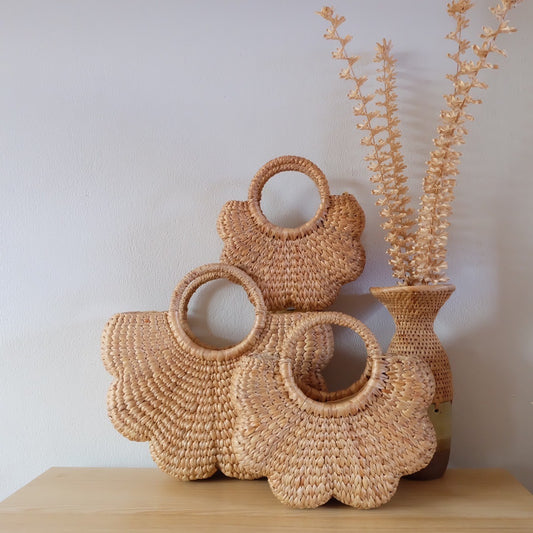 Flower Scallop handbag - Water hyacinth - Multicolor