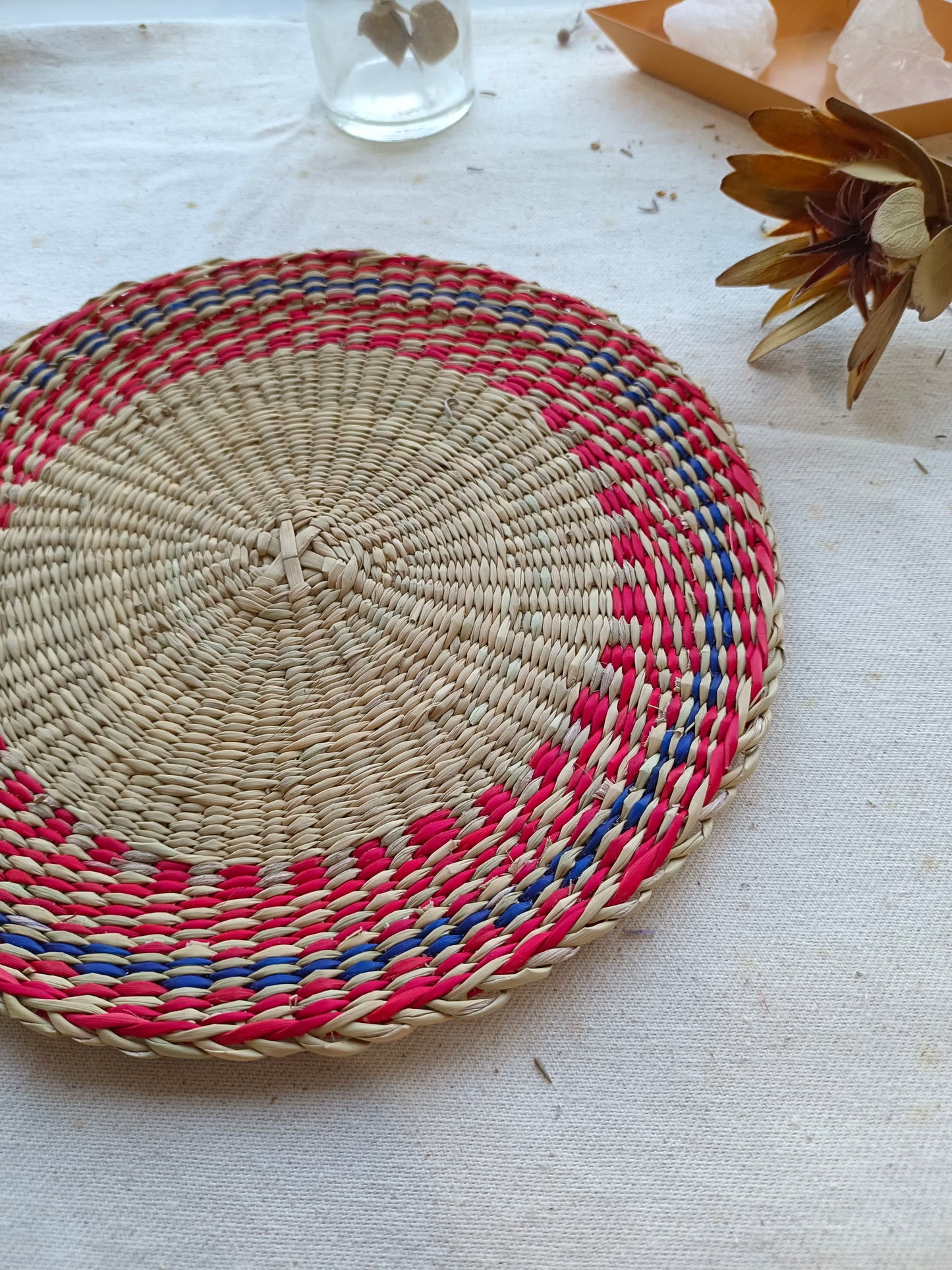 Placemat Round Cherry white
