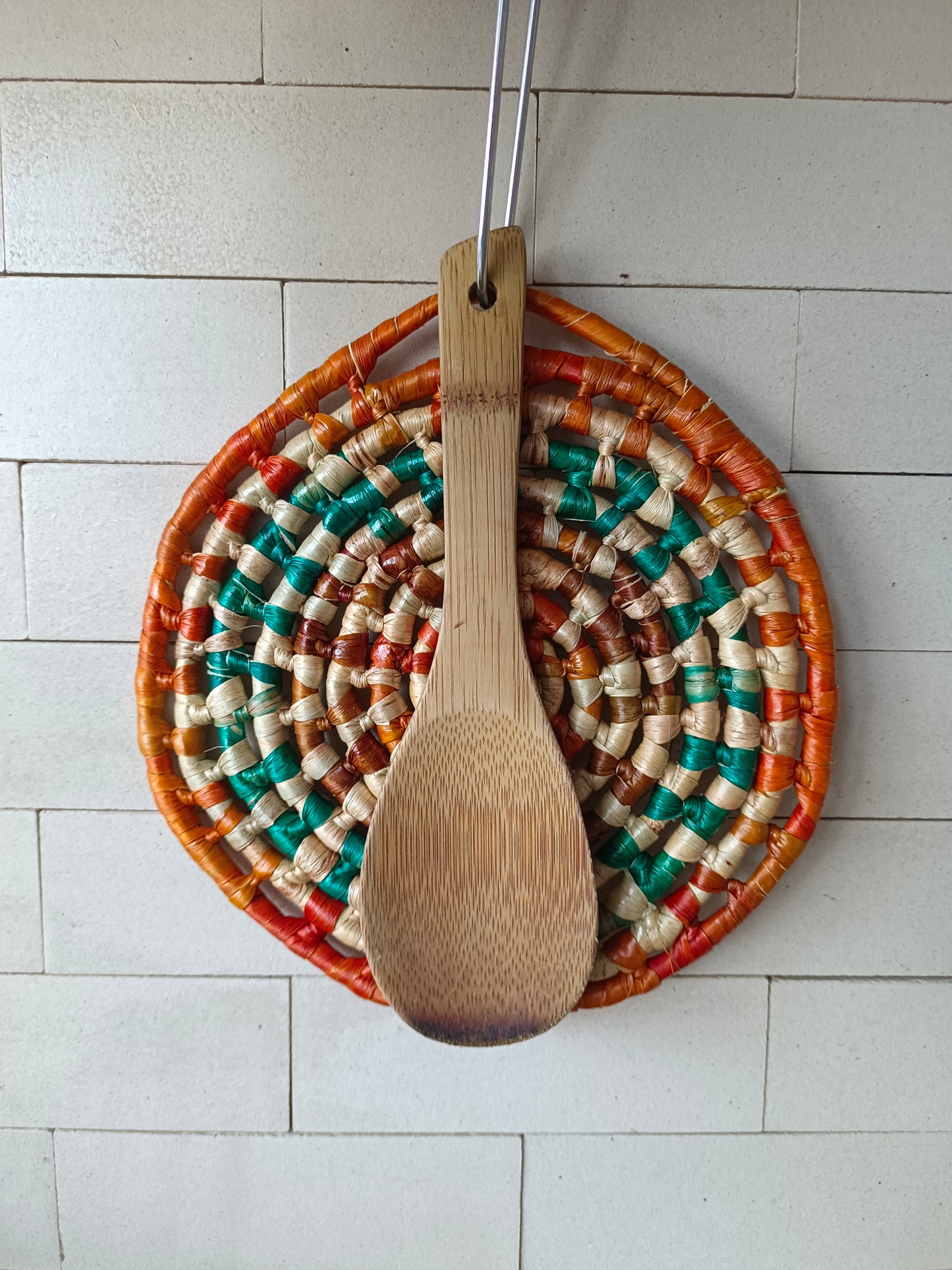 Trivet Round_Orange turqouise