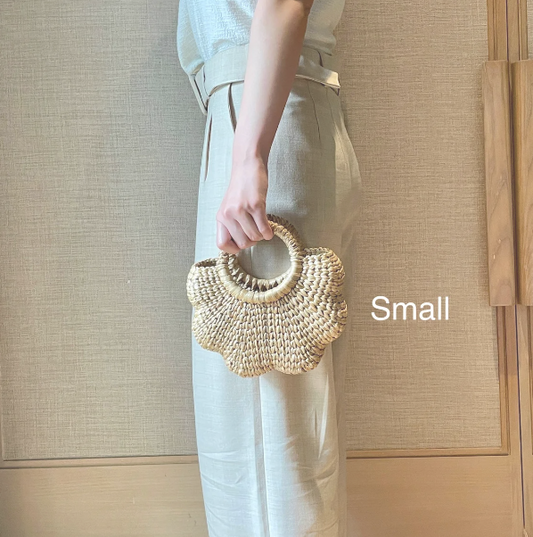 Flower Scallop Handbag - Water hyacinth - Violet