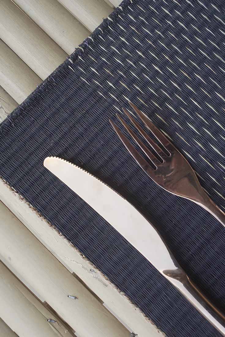 Placemat L Midnight Black Rain