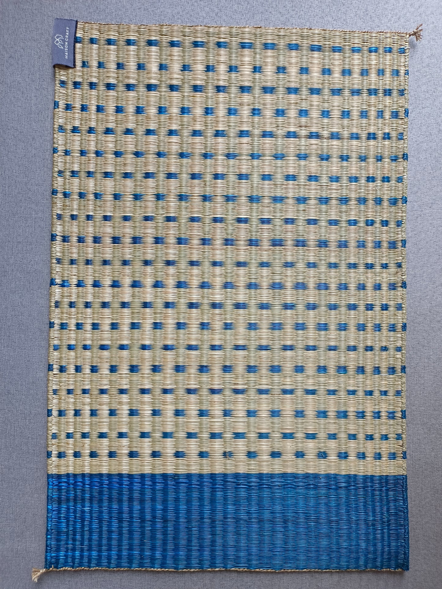 Placemat L Blue dot navy edging