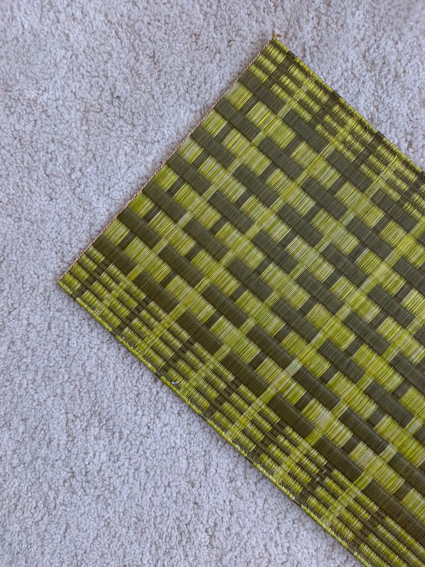 Placemat L Torii emerald lime