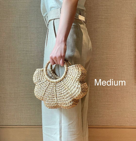 Flower Scallop Handbag - Water hyacinth - Violet